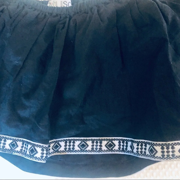 PITUSA Black Crop Top size Standard (Medium) - Picture 7 of 7